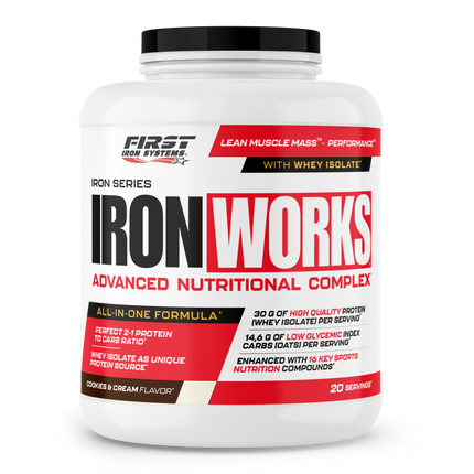 Conteneur plastique blanc avec couvercle noir étiqueté iron works par first iron systems pour complexe nutritionnel tout-en-un
