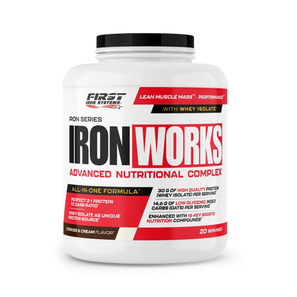 Conteneur plastique blanc avec couvercle noir étiqueté iron works par first iron systems pour complexe nutritionnel tout-en-un